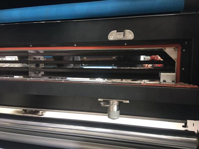 A máquina de impressão dupla da bandeira da cor de CMYK/dirige à máquina de impressão da tela com três Epson 4720 cabeças de cópia 8