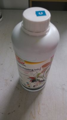 Não alguma impressão de tintas da sublimação da tintura solvente na cabeça de impressão de Epson do poliéster