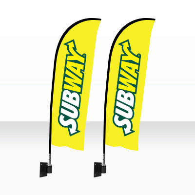 O branco 100% revestiu a tela da impressão de Digitas do poliéster para a fatura da bandeira/bandeira da bandeira