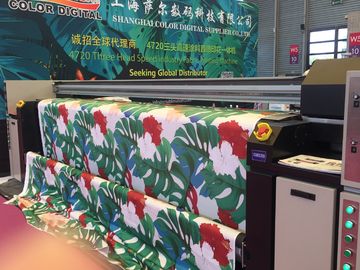 Rolo para rolar o modo duplo automático da cor do equipamento de impressão CMYK de matéria têxtil de Digitas