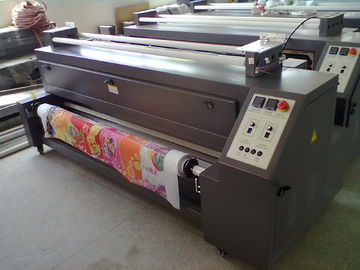Largura de trabalho feito-à-medida da cor 1800mm da fixação da máquina da sublimação da tintura das bandeiras SR1800