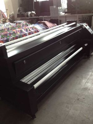 máquina da sublimação do calor de Digitas da largura de 1.8m para fazer a imagem colorida