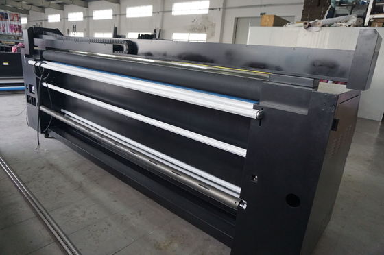 Digitas automáticas estalam acima a máquina de impressão da sublimação para a impressão da tela