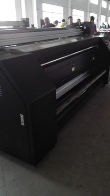 Parte externa da máquina de impressão de matéria têxtil de Digitas do grande formato/máquina impressão 2.2m da bandeira